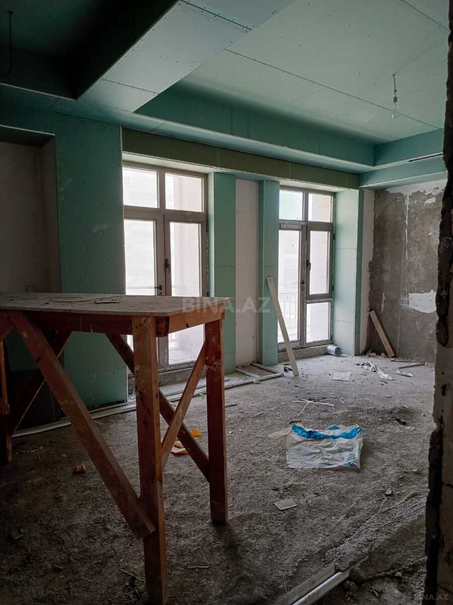 5 otaqlı yeni tikili 260 m², Ağ şəhər q.