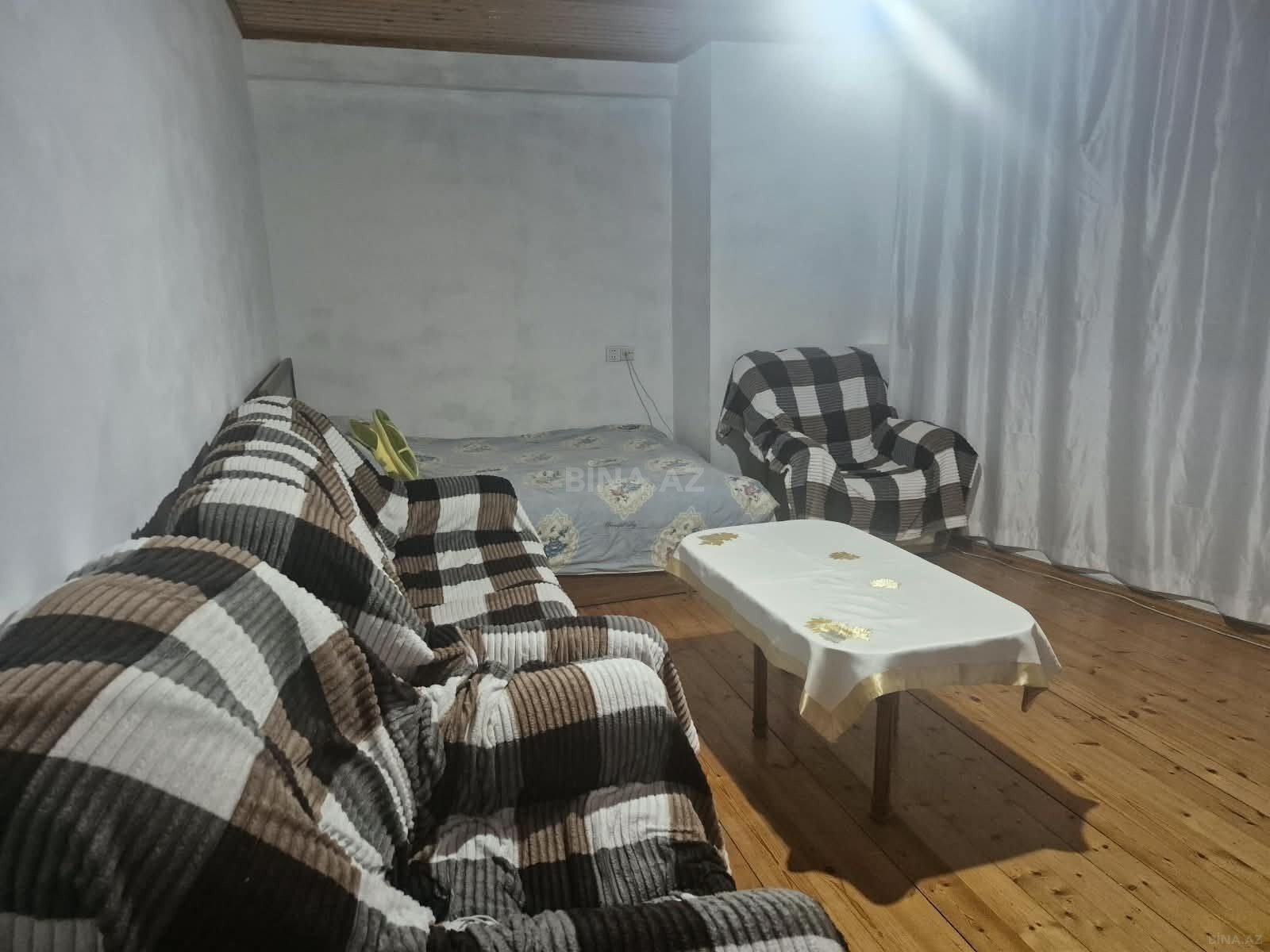 2 otaqlı yeni tikili 75 m², Bakıxanov q.