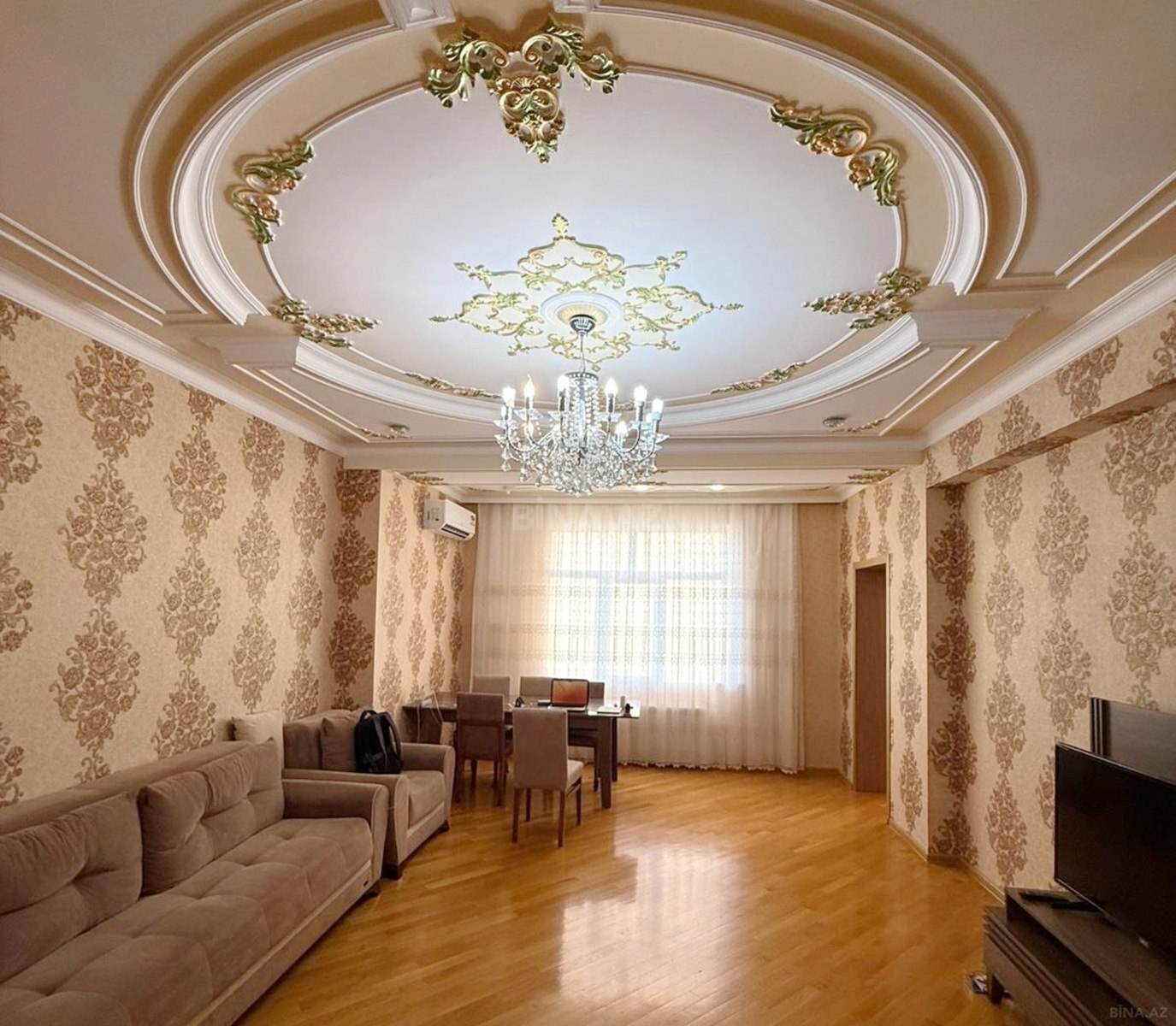 4 otaqlı yeni tikili 153 m², Badamdar q.