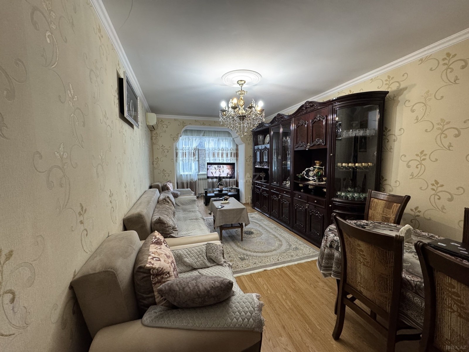 Satılır 2 otaqlı köhnə tikili 55 m², Hövsan q.