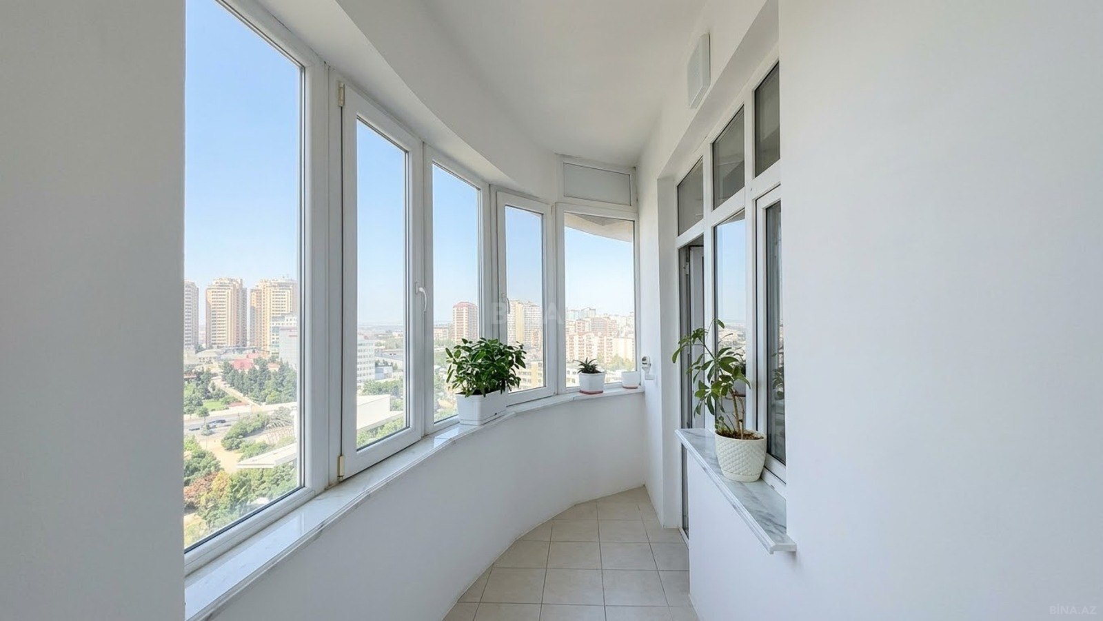 2 otaqlı yeni tikili 90 m², 20 Yanvar m. - əsas şəkil