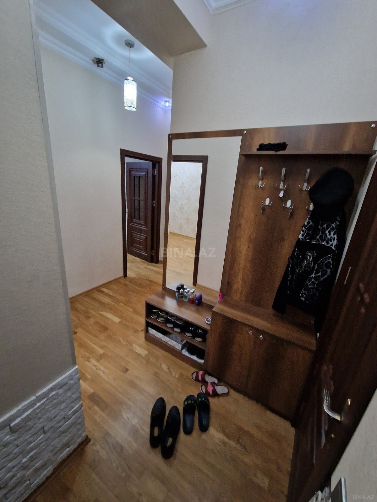 3 otaqlı yeni tikili 90 m², Qara Qarayev m. - əsas şəkil