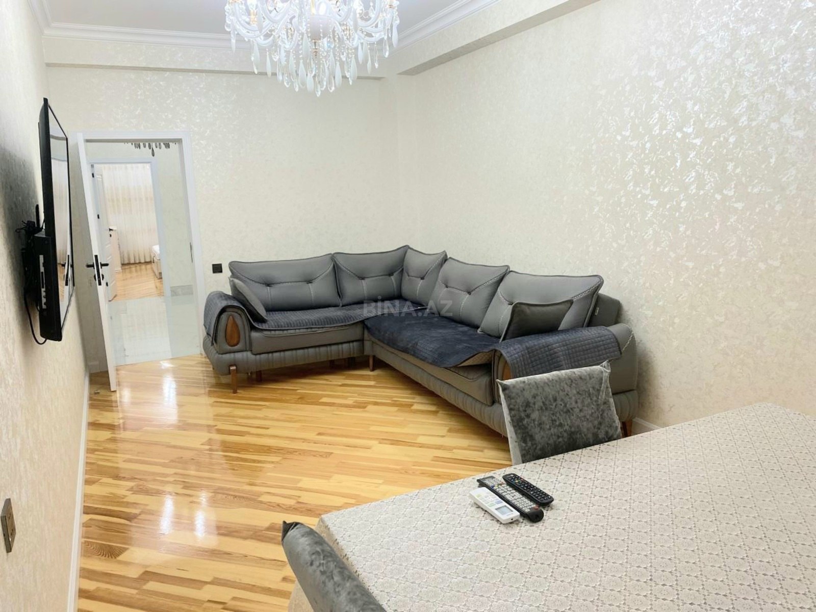 3 otaqlı yeni tikili 135 m², Qaraçuxur q. - şəkil 2