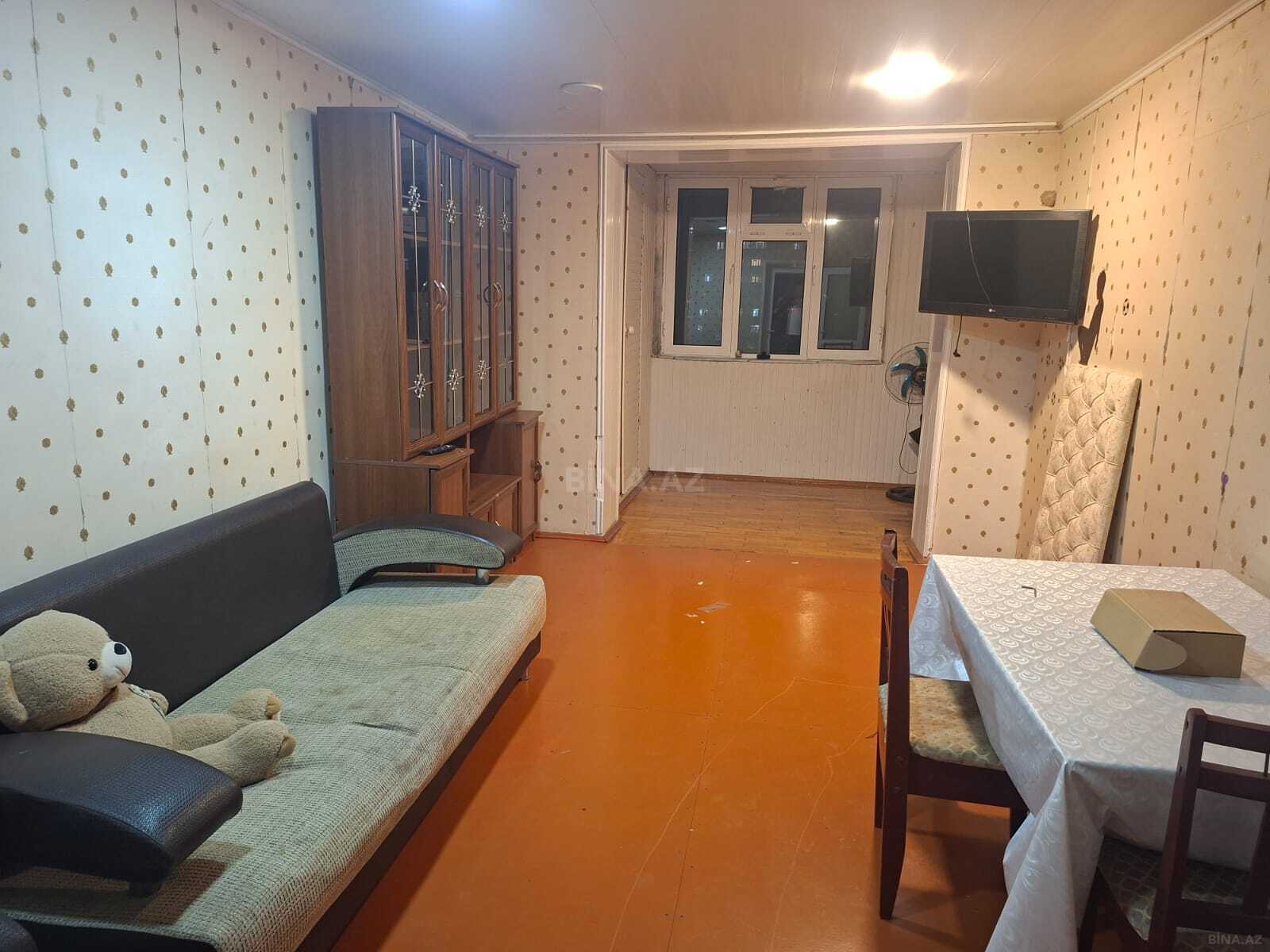 2 otaqlı köhnə tikili 42 m², Həzi Aslanov q.