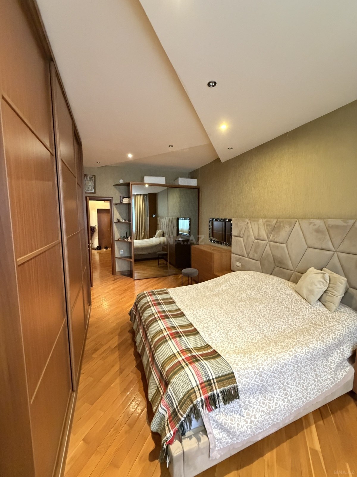 3 otaqlı yeni tikili 108 m², Elmlər Akademiyası m. - şəkil 3