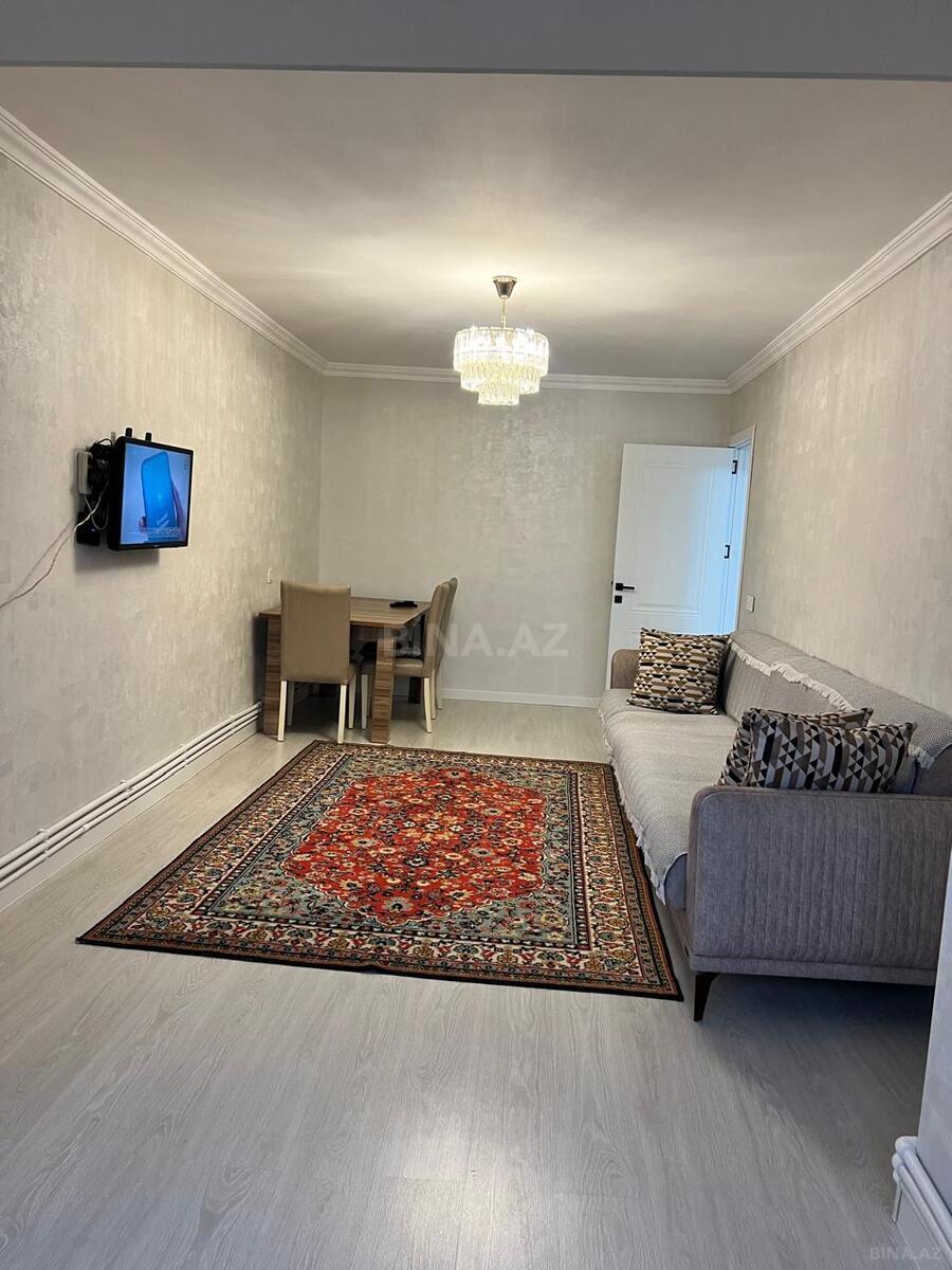 3 otaqlı köhnə tikili 70 m², Xalqlar Dostluğu m.