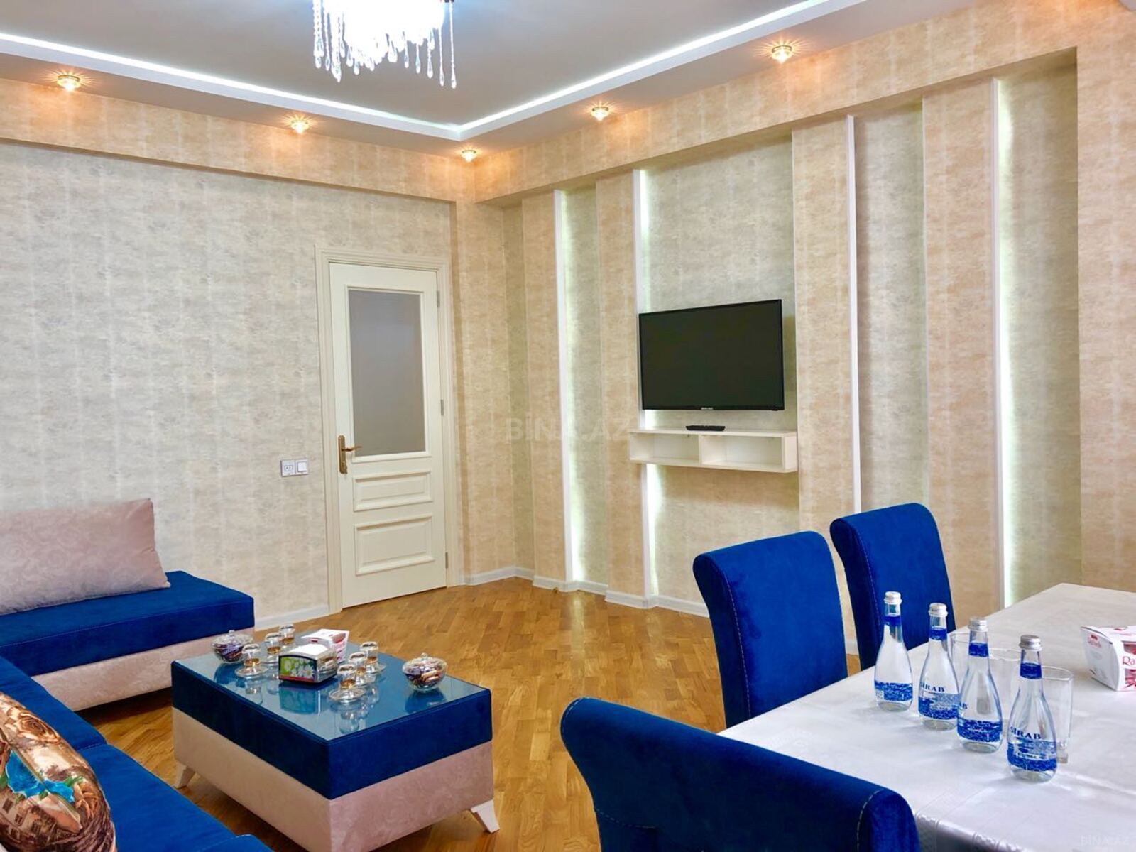 3 otaqlı köhnə tikili 85 m², Memar Əcəmi m.
