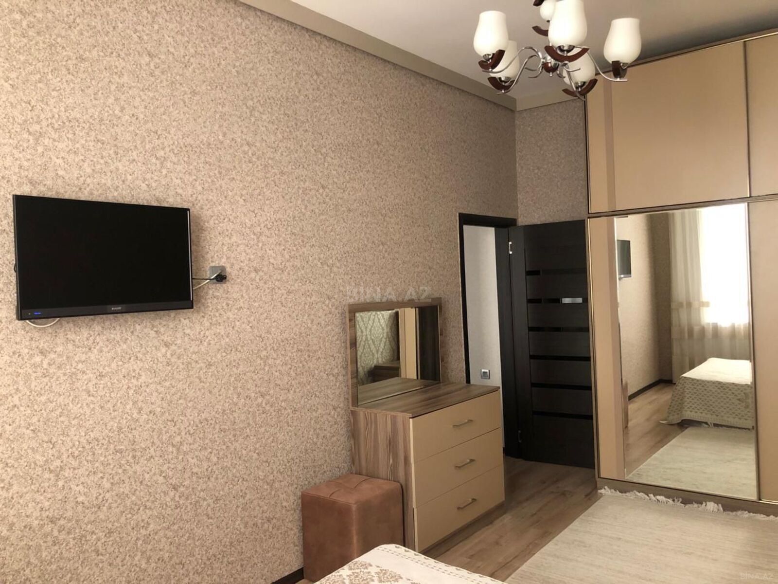 2 otaqlı köhnə tikili 70 m², 28 May m. - şəkil 3