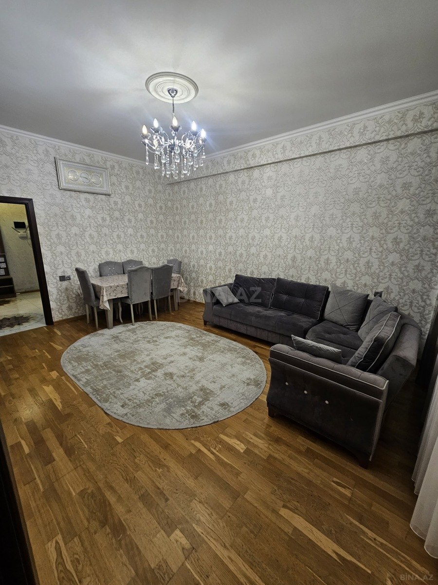 3 otaqlı yeni tikili 90 m², Yeni Günəşli q.