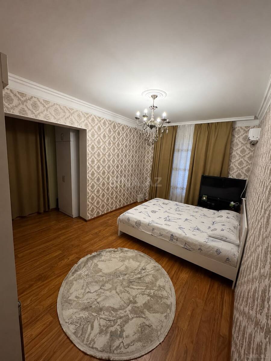 2 otaqlı köhnə tikili 45 m², Memar Əcəmi m. - əsas şəkil