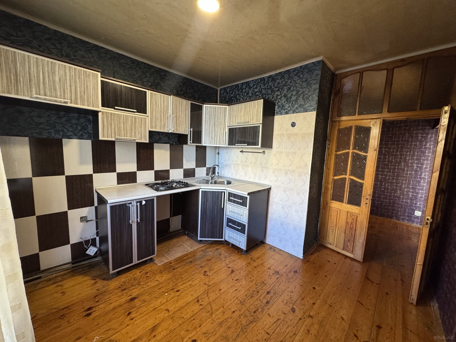 Satılır 3 otaqlı köhnə tikili 70 m², Hövsan q. - şəkil 2