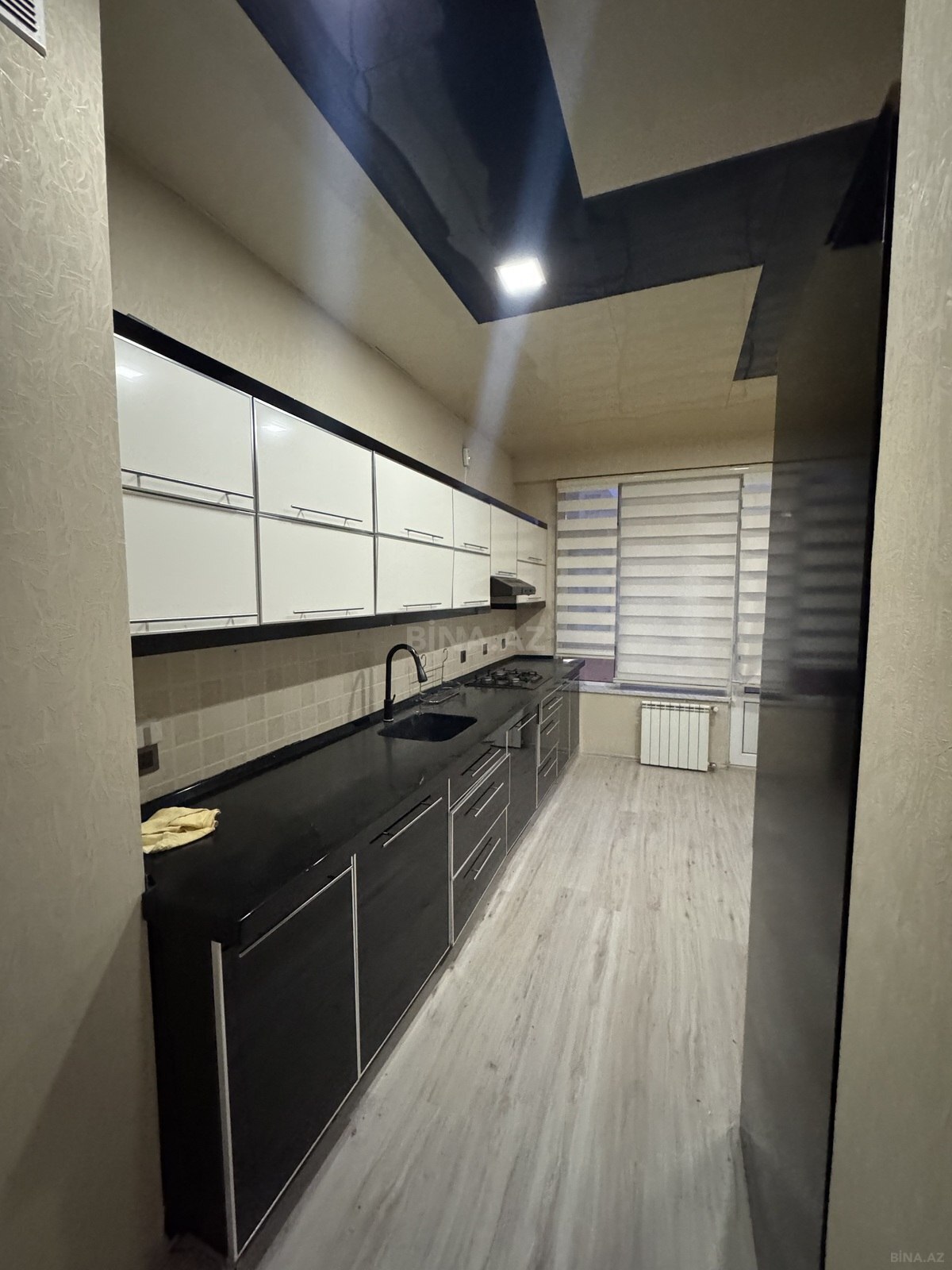 4 otaqlı yeni tikili 140 m², Yeni Yasamal q. - şəkil 2