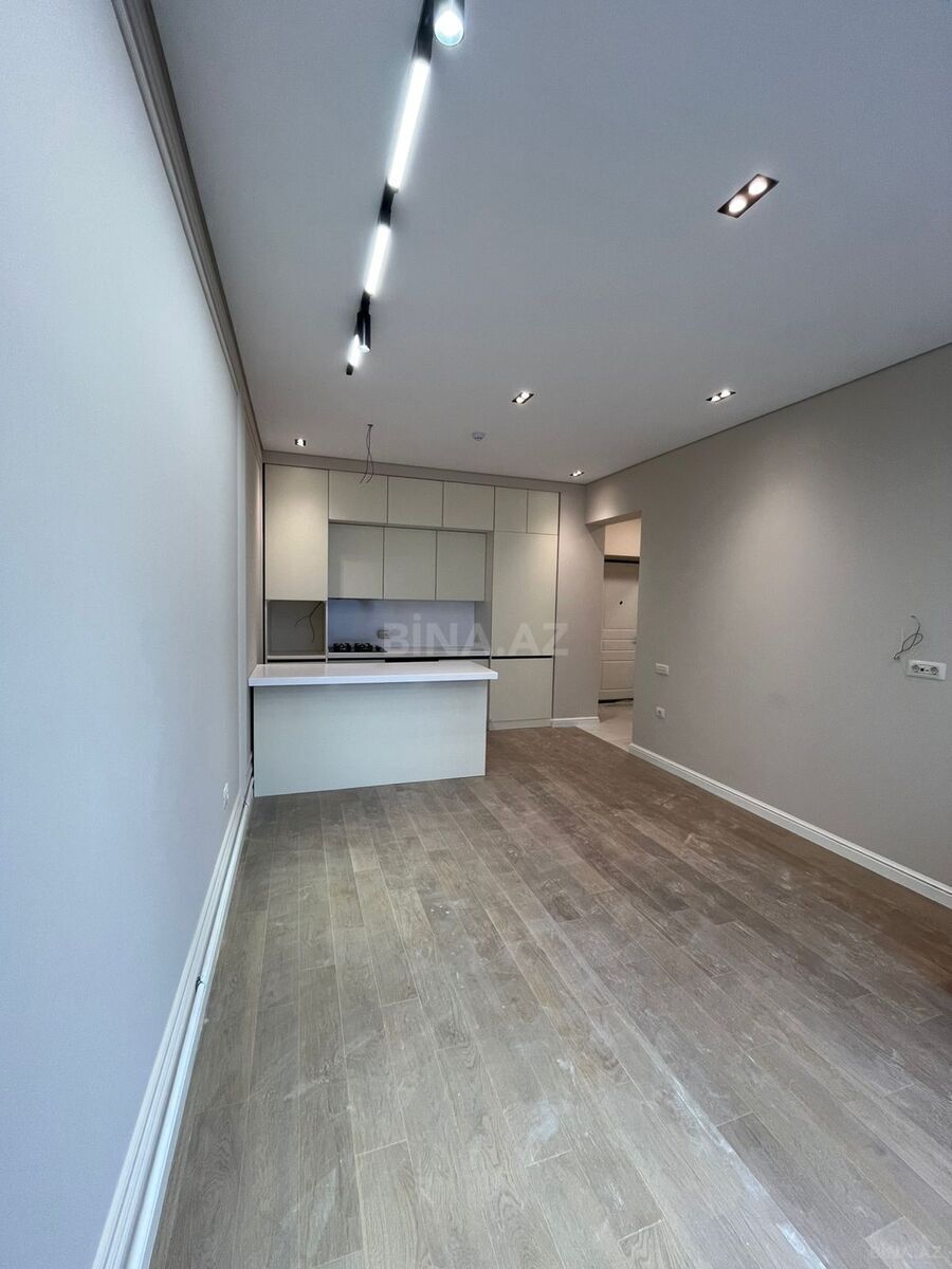 3 otaqlı yeni tikili 90 m², Bakmil m.