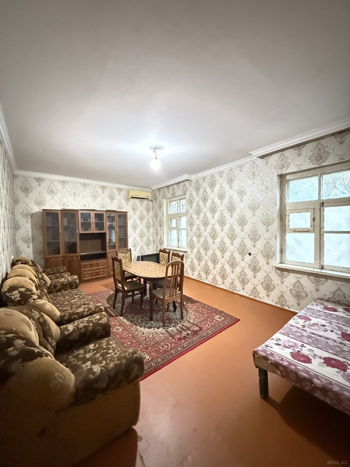 3 otaqlı köhnə tikili 75 m², Əhmədli q.