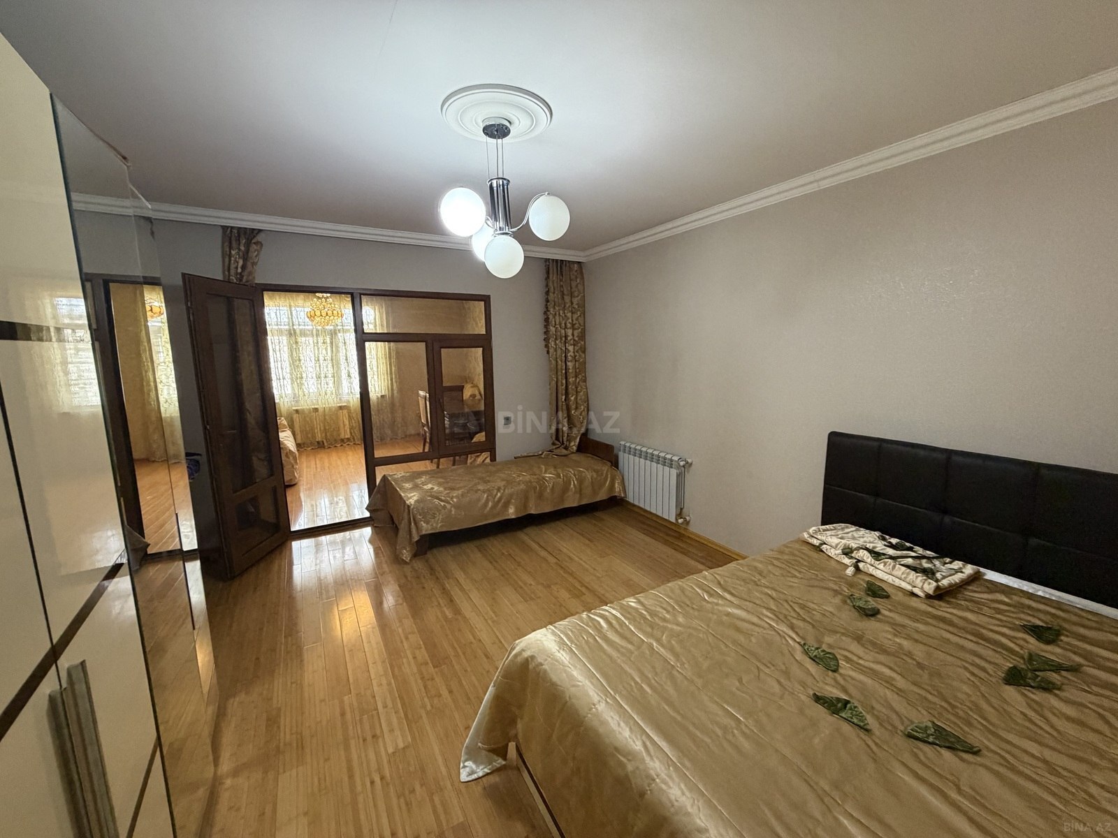 2 otaqlı köhnə tikili 50 m², Qaraçuxur q. - şəkil 3