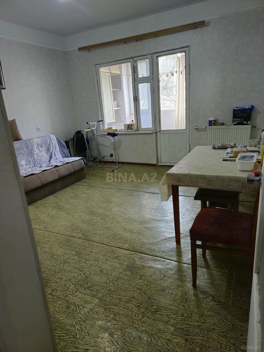 2 otaqlı köhnə tikili 52 m², Əmircan q. - şəkil 3