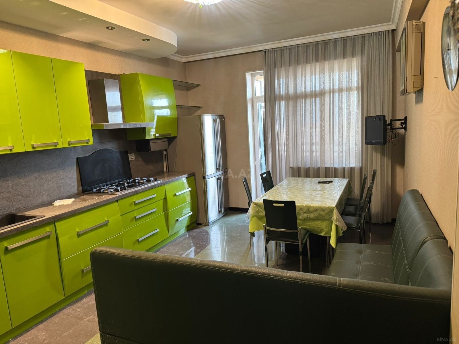 4 otaqlı yeni tikili 185 m², Nəsimi r. - əsas şəkil