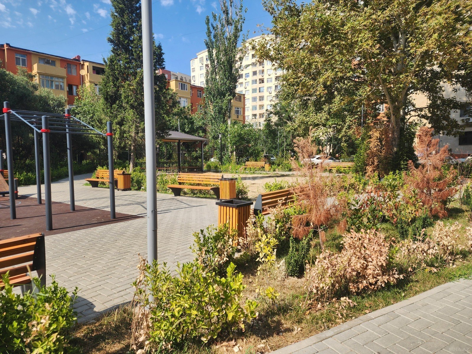 3 otaqlı köhnə tikili 70 m², Neftçilər m.