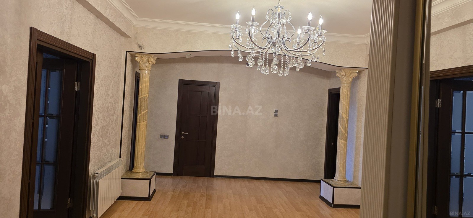 3 otaqlı yeni tikili 137 m², 8-ci kilometr q. - əsas şəkil