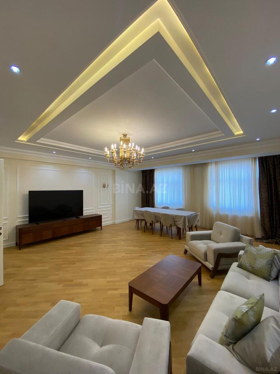 4 otaqlı yeni tikili 180 m², Badamdar q. - əsas şəkil