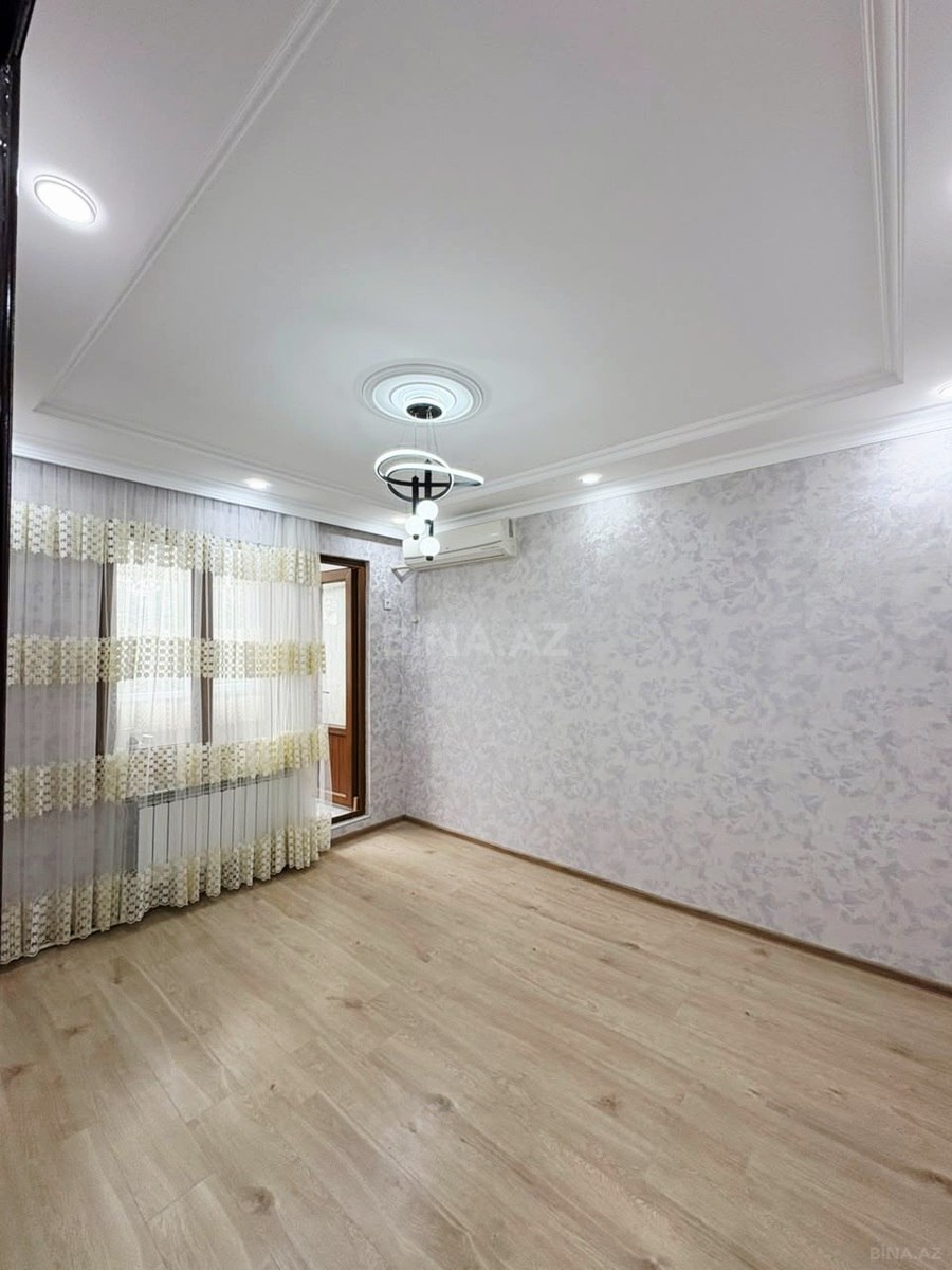 2 otaqlı köhnə tikili 50 m², Gənclik m. - əsas şəkil