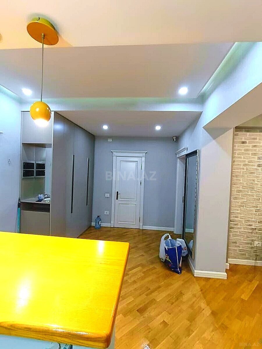 3 otaqlı yeni tikili 100 m², Neftçilər m. - şəkil 2