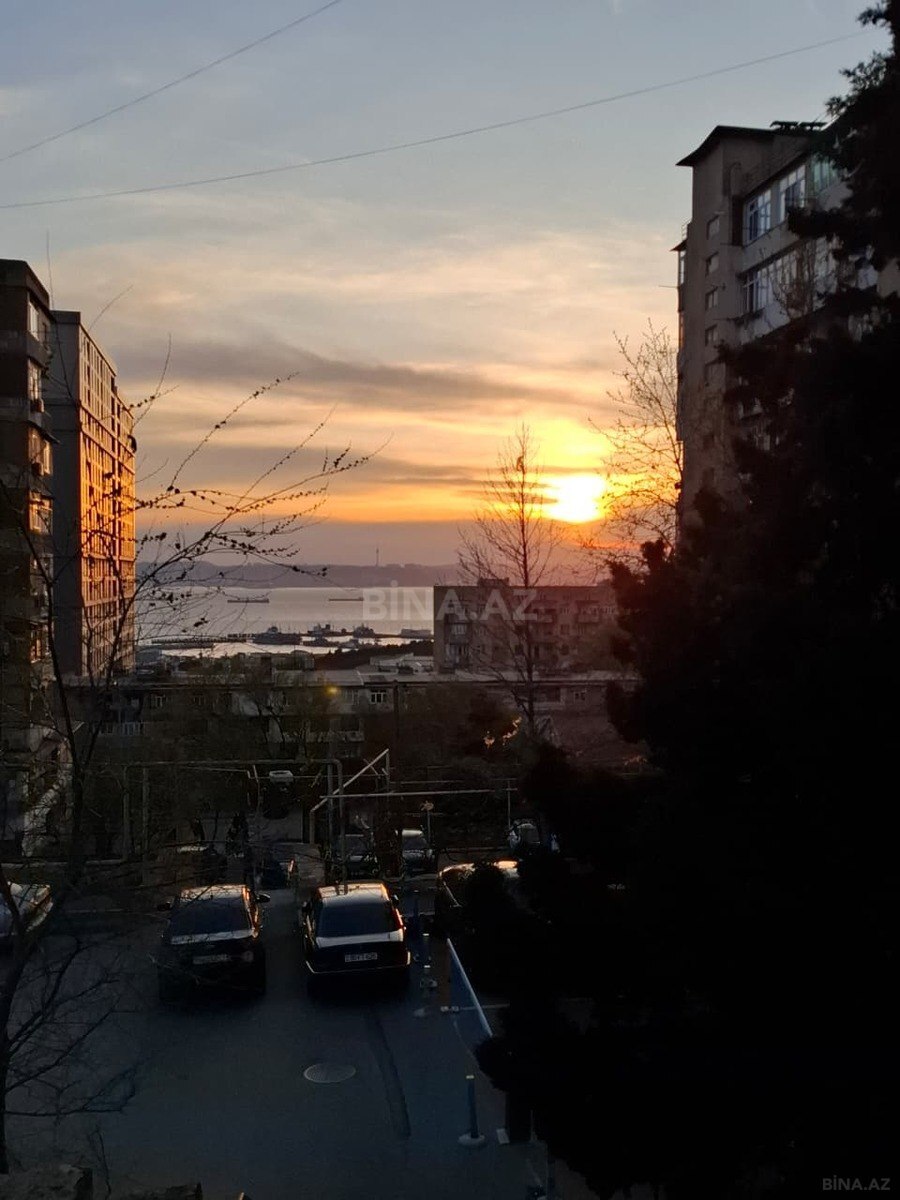 3 otaqlı köhnə tikili 70 m², Həzi Aslanov m. - şəkil 3