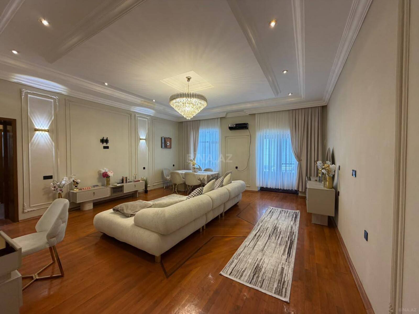 3 otaqlı köhnə tikili 135 m², Bayıl q.
