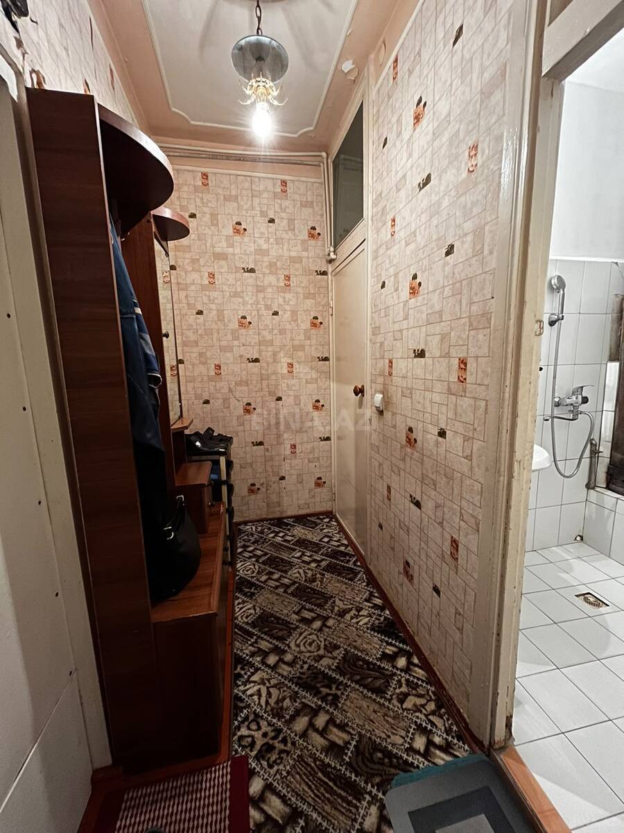 2 otaqlı köhnə tikili 40 m², Memar Əcəmi m.