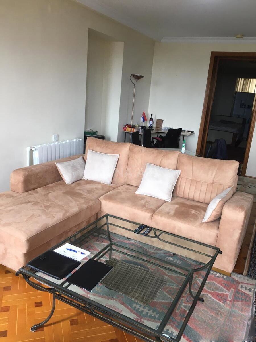 2 otaqlı köhnə tikili 70 m², Sahil m. - şəkil 2