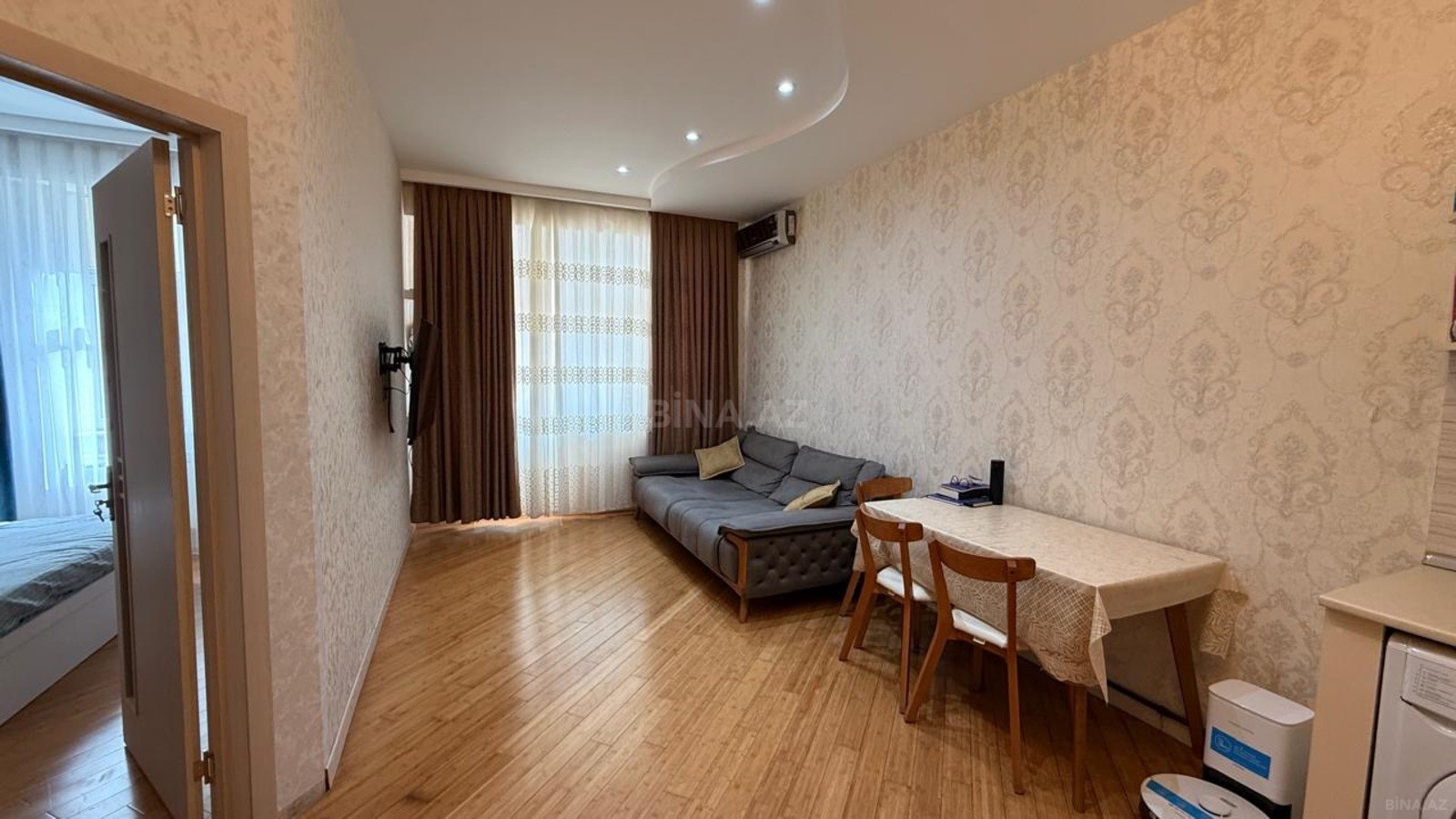 2 otaqlı yeni tikili 70 m², Elmlər Akademiyası m.