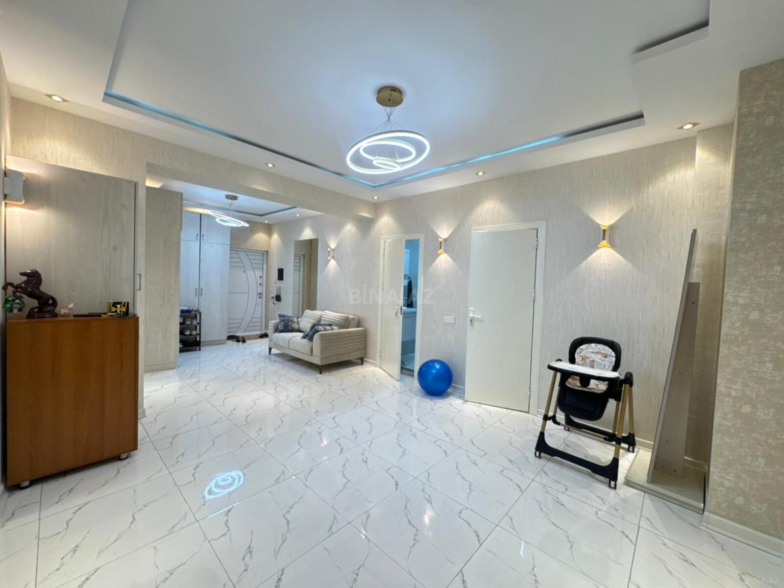 4 otaqlı yeni tikili 135 m², Həzi Aslanov m. - əsas şəkil