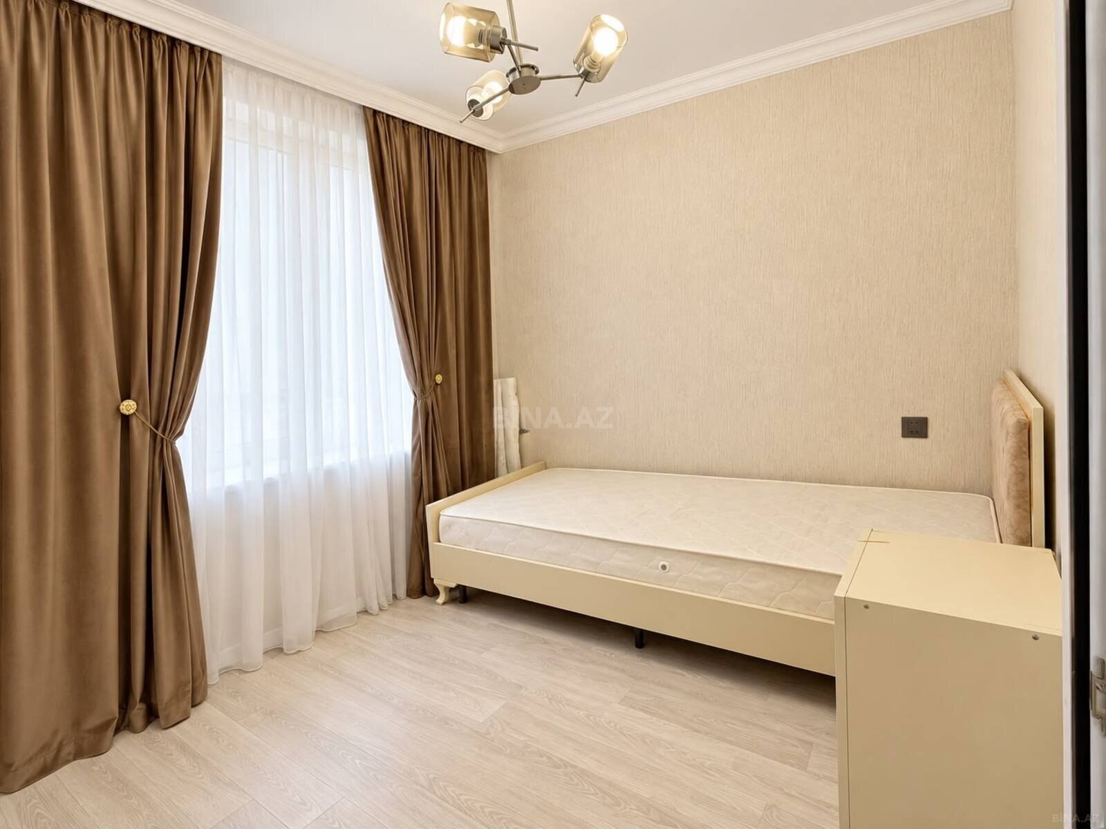 3 otaqlı köhnə tikili 60 m², İnşaatçılar m. - əsas şəkil