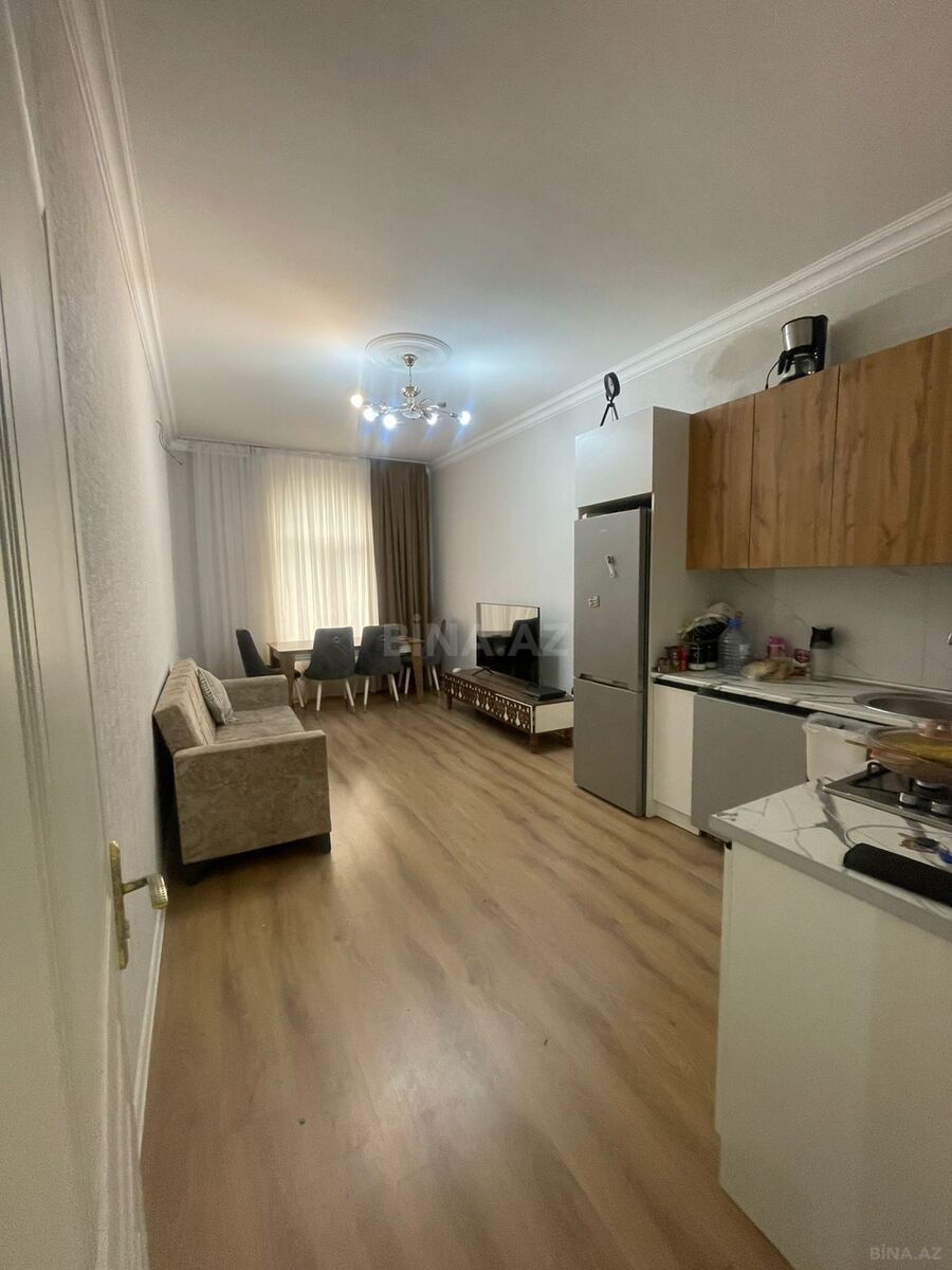 3 otaqlı yeni tikili 110 m², Suraxanı r.