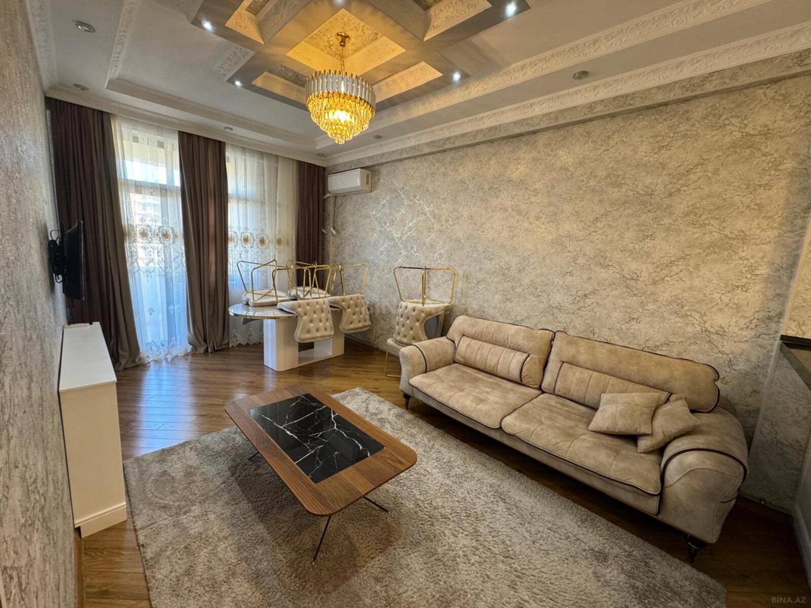 2 otaqlı yeni tikili 70 m², Gənclik m.