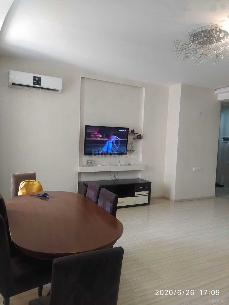 3 otaqlı yeni tikili 90 m², Memar Əcəmi m.