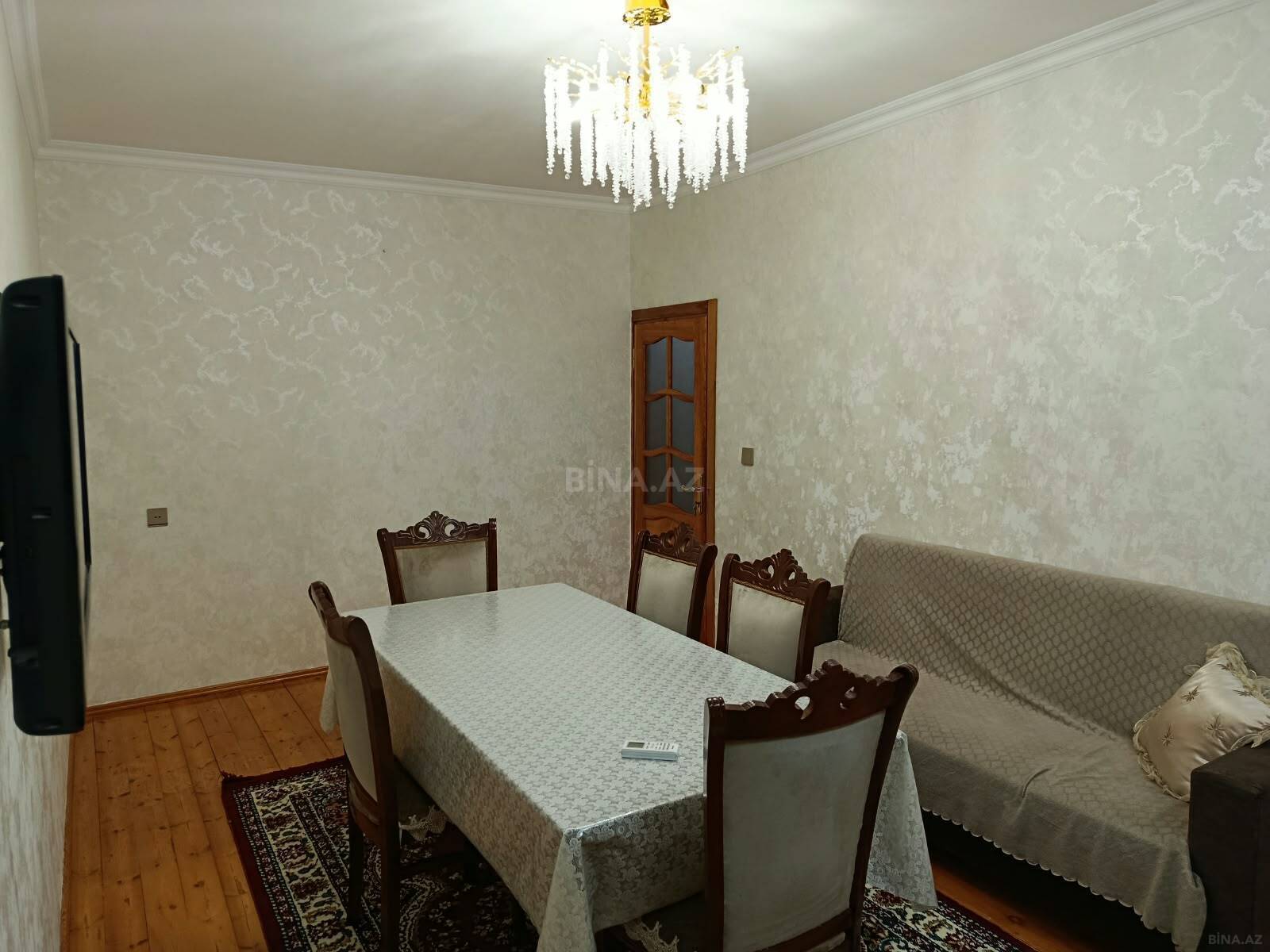 3 otaqlı köhnə tikili 90 m², Xalqlar Dostluğu m.