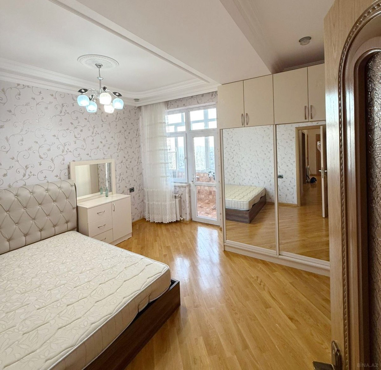 4 otaqlı yeni tikili 153 m², Badamdar q. - şəkil 3