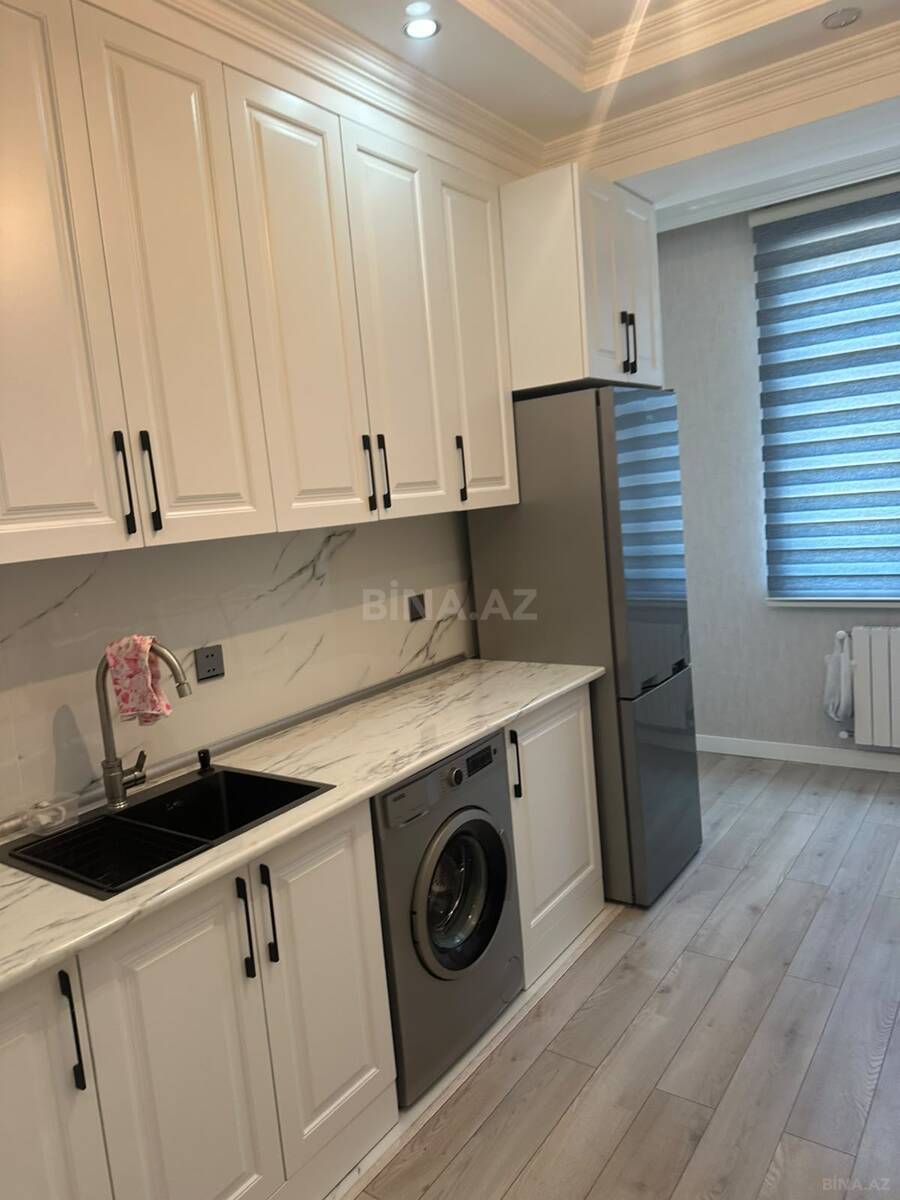 2 otaqlı yeni tikili 75 m², Bakıxanov q.
