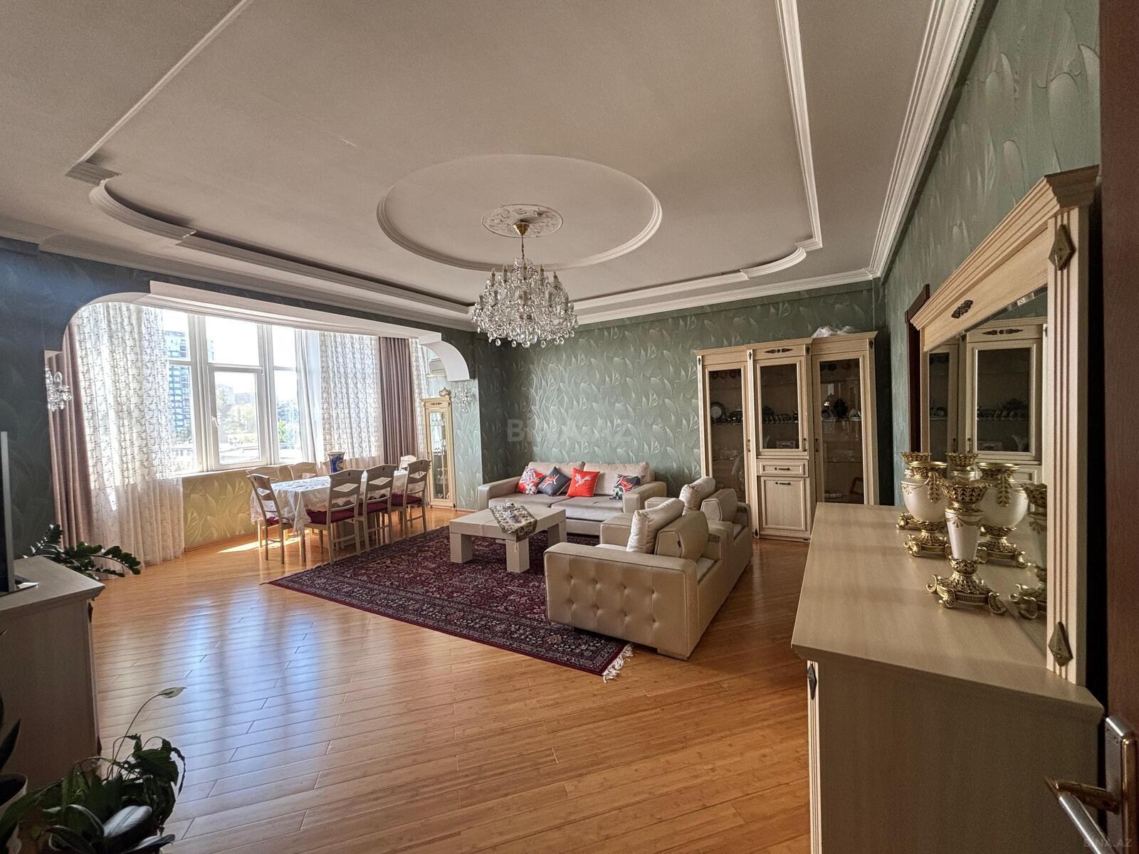 Satılır 3 otaqlı yeni tikili 148 m², Nəsimi m.