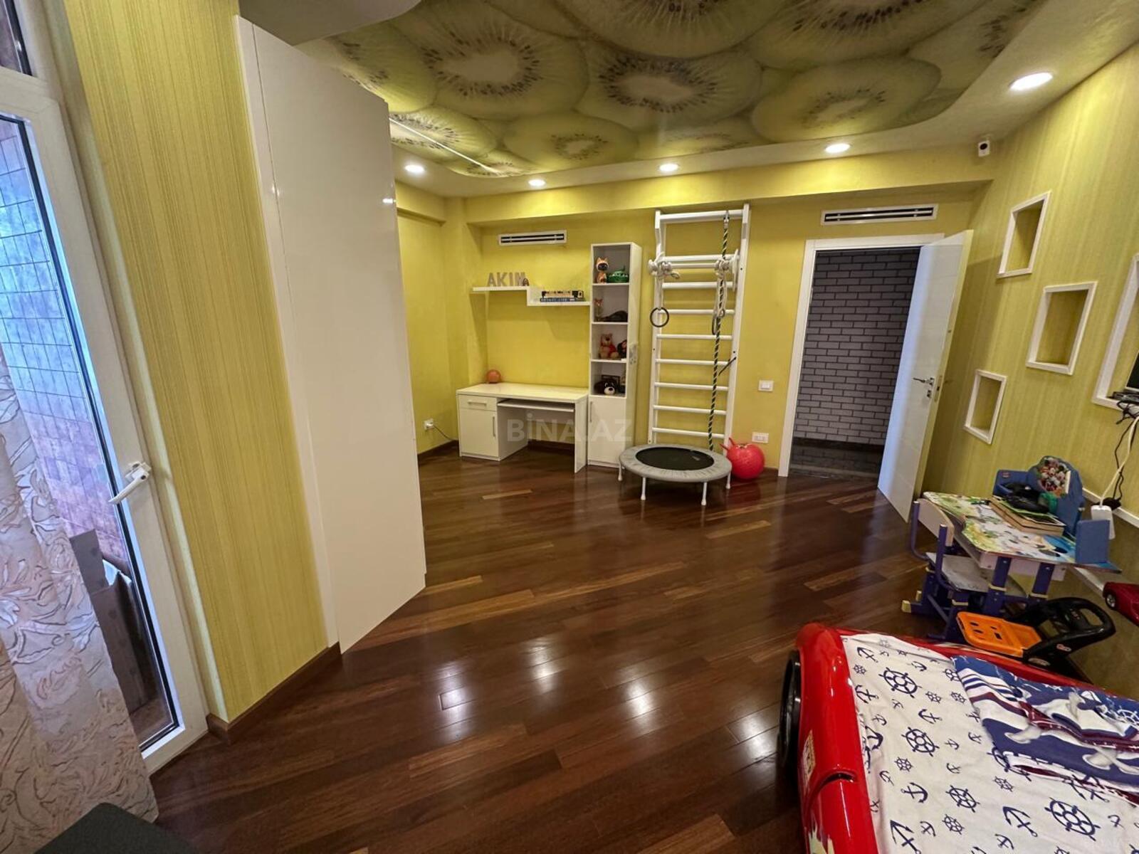 3 otaqlı yeni tikili 153 m², Badamdar q. - əsas şəkil