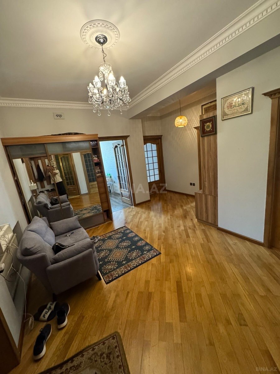 3 otaqlı yeni tikili 165 m², Elmlər Akademiyası m. - şəkil 3
