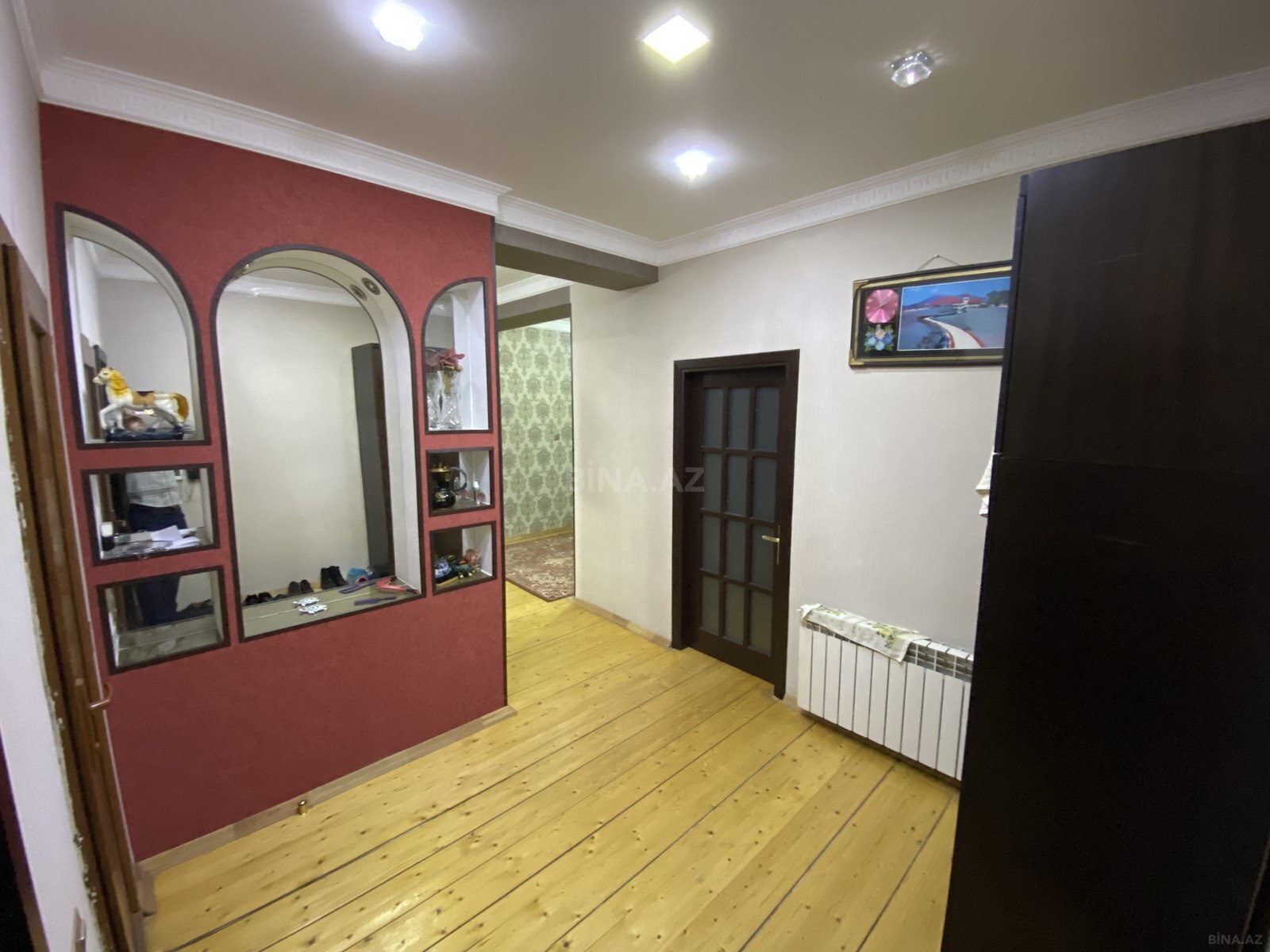 3 otaqlı yeni tikili 90 m², Bakıxanov q.