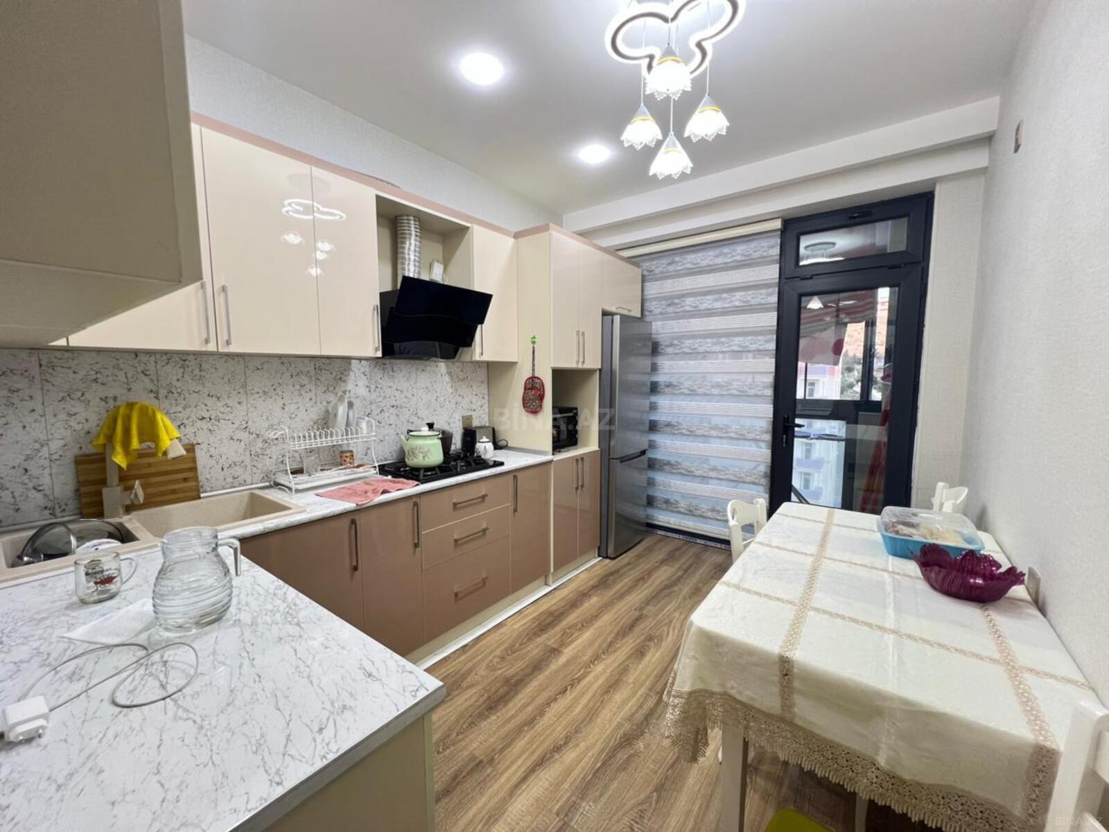 2 otaqlı yeni tikili 70 m², Həzi Aslanov m.