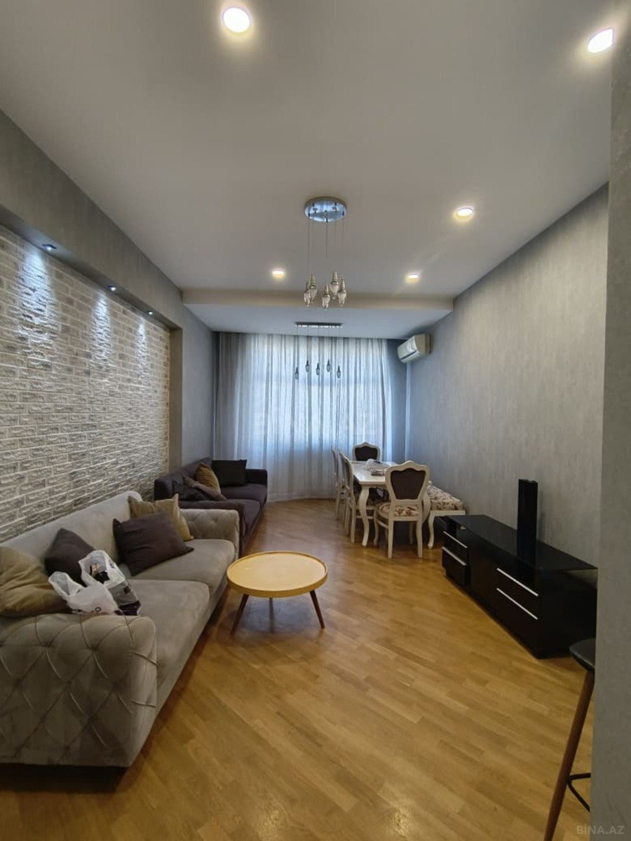 3 otaqlı yeni tikili 95 m², Neftçilər m.