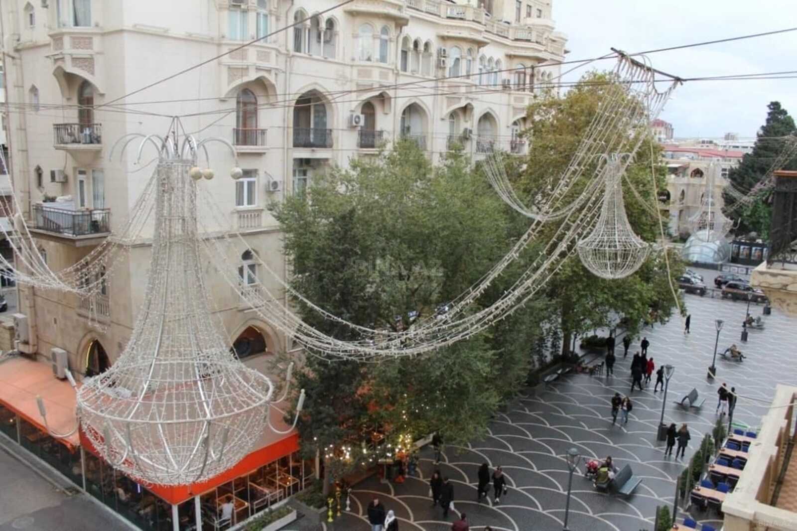 2 otaqlı köhnə tikili 58 m², Sahil m.