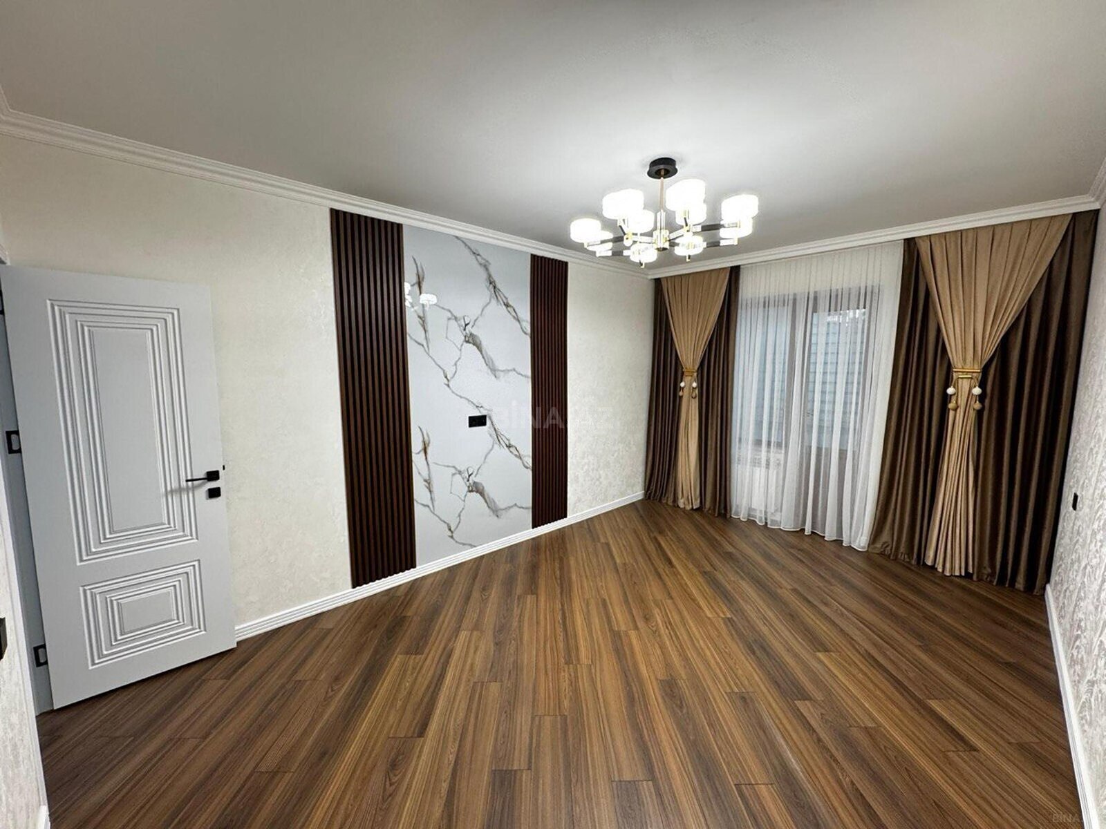 2 otaqlı köhnə tikili 65 m², Nərimanov r. - əsas şəkil