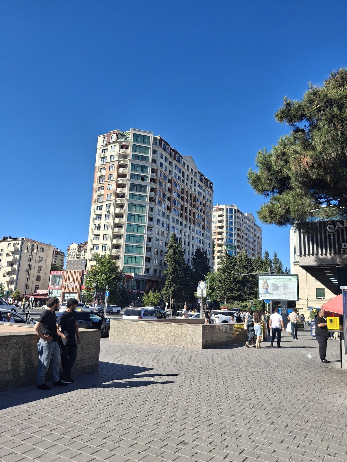 3 otaqlı yeni tikili 110 m², Nəriman Nərimanov m.