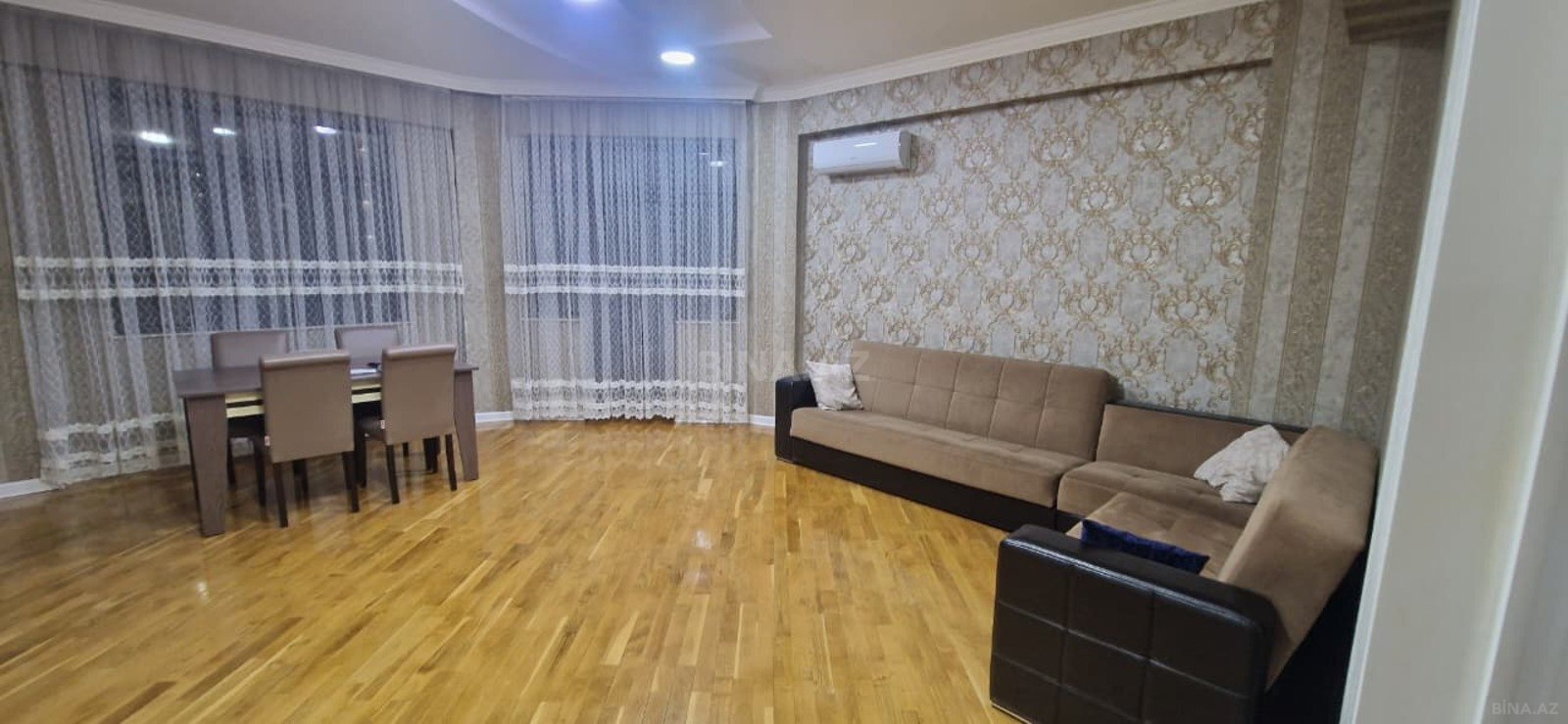 3 otaqlı köhnə tikili 140 m², Gənclik m.