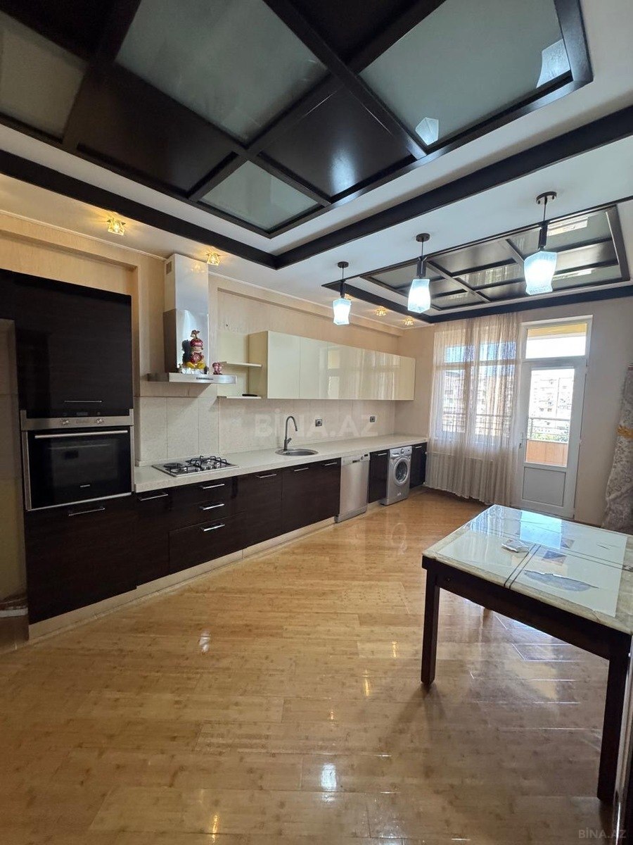 3 otaqlı yeni tikili 130 m², Yeni Günəşli q. - şəkil 2